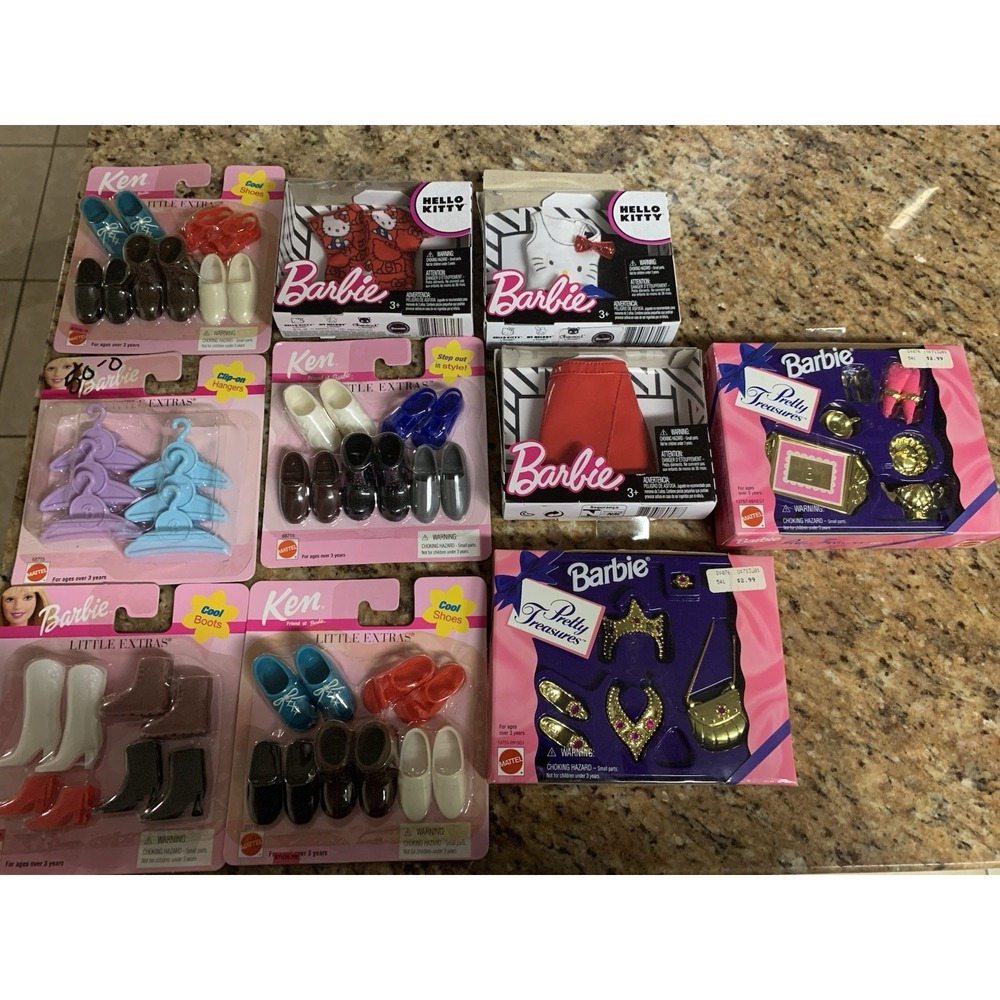 10 Vintage 1990s/Newer Barbie Pretty Treasures Hello Kitty Skirt Shoe Hanger NEW